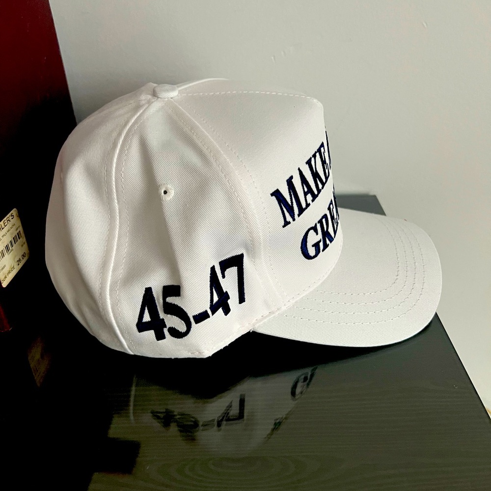 New MAKE AMERICA GREAT AGAIN Official Trump Cali-fame MAGA Hat 2024 47 c…